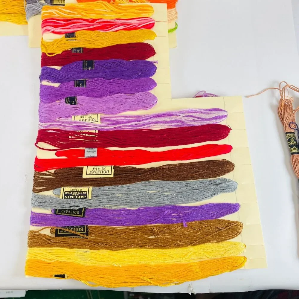 LOT 140 Vintage Embroidery Floss Skeins Assorted Colors DMC & More Craft Thread